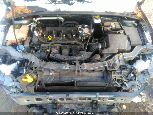 Ford FOCUS SE 2017 1FADP3K29HL321693 Image 10