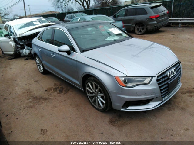 2015 Audi A3, VIN: WAUBFGFF0F1042034