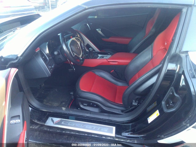 2019 Chevrolet Corvette, VIN: 1G1YR2D60K5606058
