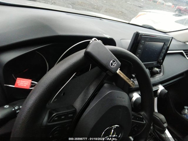 2021 Toyota RAV4, VIN: 2T3F1RFV1MC245424