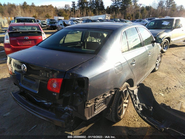 2005 VOLKSWAGEN JETTA SEDAN A5 2.5L VIN: 3VWSG71KX5M616772