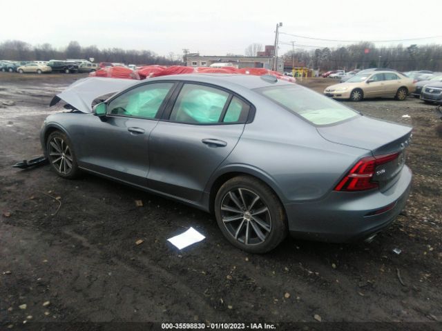 7JR102FK1MG094753 Volvo S60 Momentum
