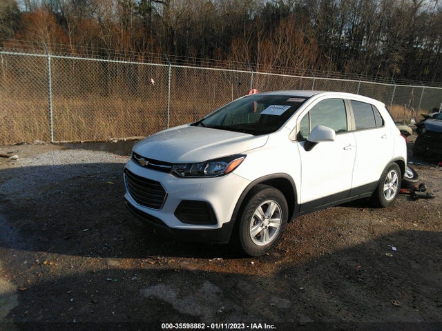 Chevrolet TRAX LS 2022 KL7CJKSM0NB549132 Image 2