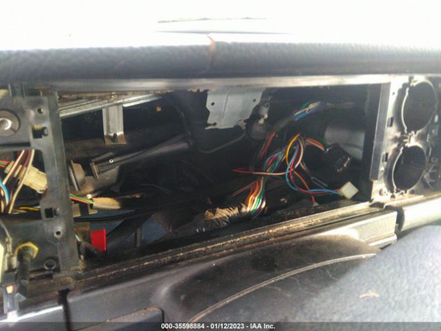 YV1AX8841J1293256 Volvo 244 Dl/gl