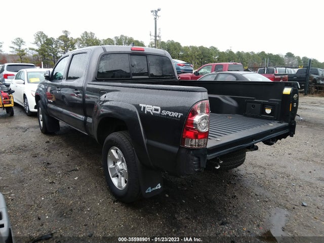 2015 TOYOTA TACOMA VIN: 5TFMU4FN5FX028733