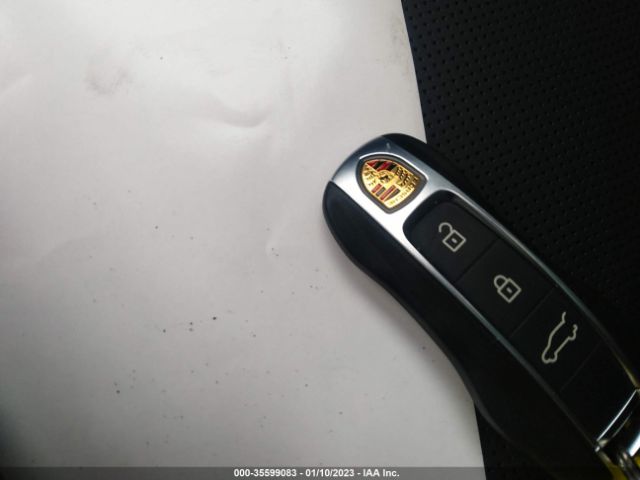 WP1AA2AY3NDA03975 Porsche Cayenne