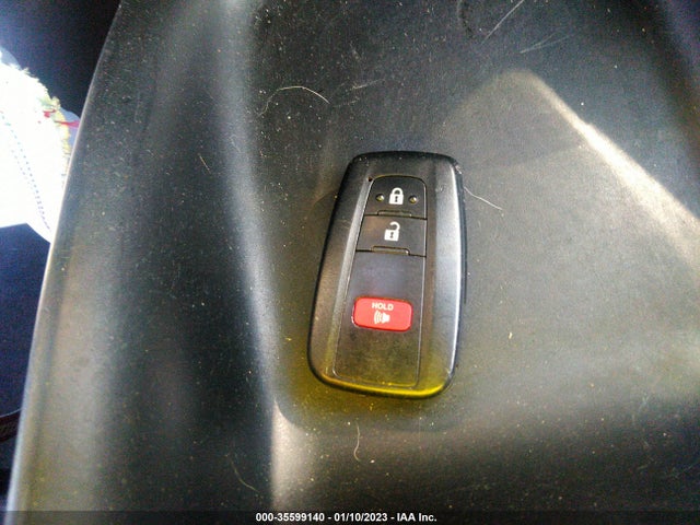 2018 Toyota Prius, VIN: JTDKARFU1J3067890