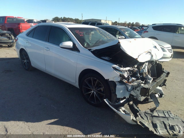 2015 Toyota Camry, VIN: 4T1BK1FK2FU564618