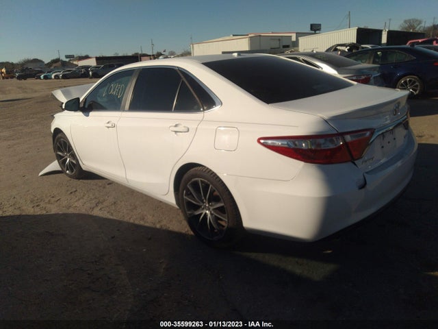 2015 Toyota Camry, VIN: 4T1BK1FK2FU564618