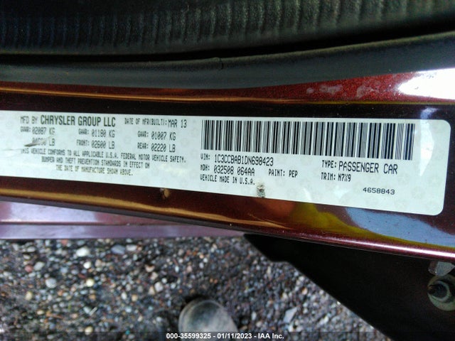 2013 CHRYSLER 200 LX VIN: 1C3CCBAB1DN698423