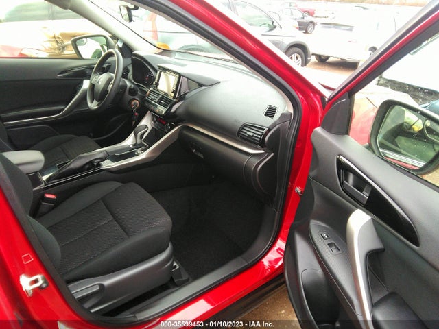 JA4ATUAAXNZ012678 Mitsubishi Eclipse Cross Es