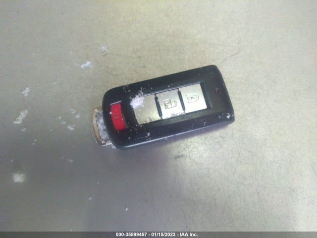 JA4AZ3A34EZ003890 Mitsubishi Outlander Se