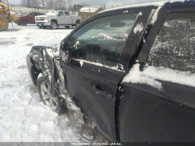 JA4AZ3A34EZ003890 Mitsubishi Outlander Se
