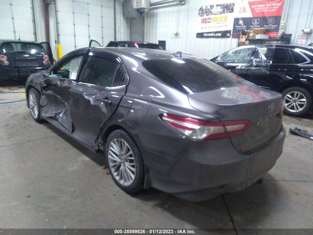 2019 Toyota Camry, VIN: 4T1B11HK6KU738006