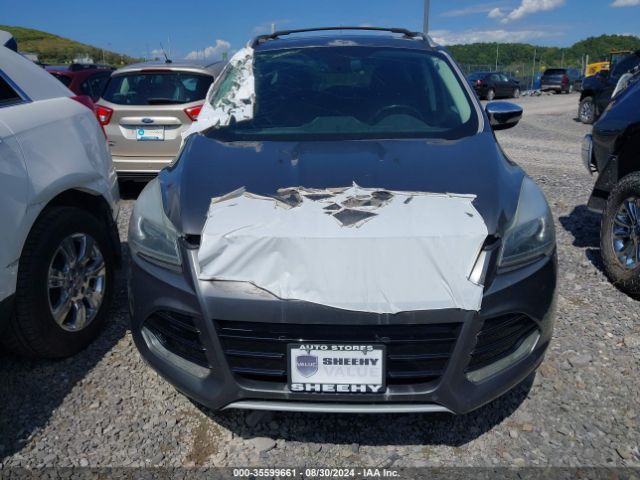 1FMCU9J92EUB76773 Ford Escape Titanium