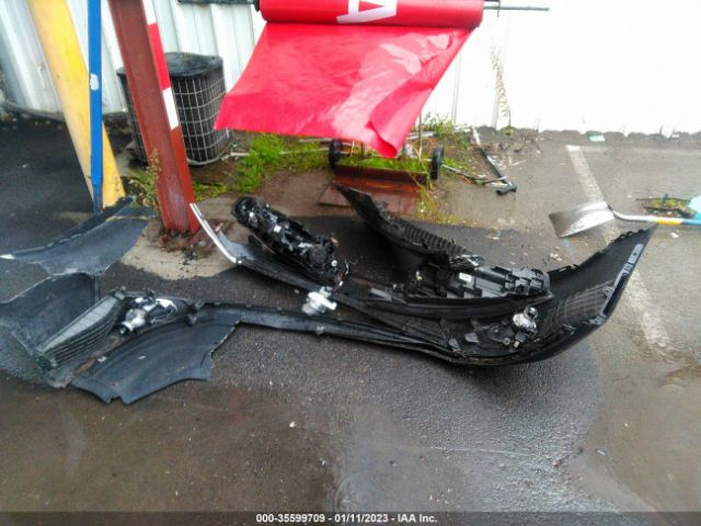 KNALC4J17H5050781 KIA Cadenza Premium