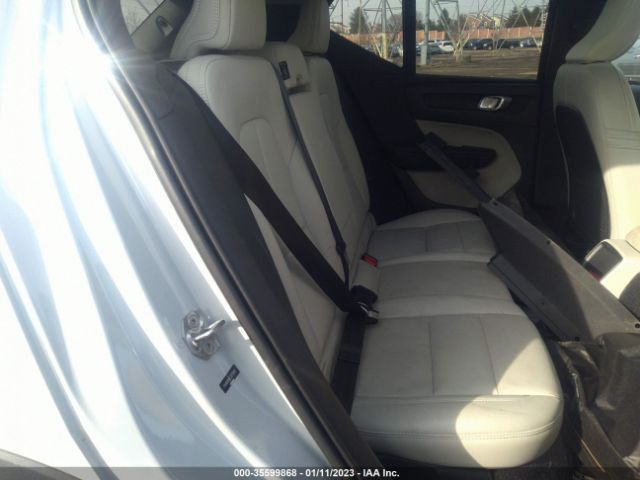 YV4162UK6L2272830 Volvo Xc40 Momentum