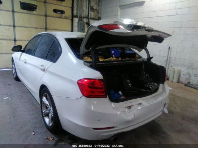 WBA3C3C52EP662753 BMW 3 Series 320i Xdrive