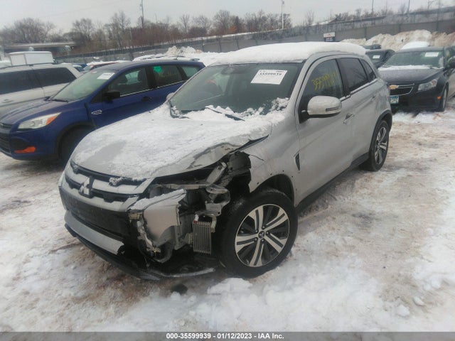 JA4ARUAU1MU019975 Mitsubishi Outlander Sport Se