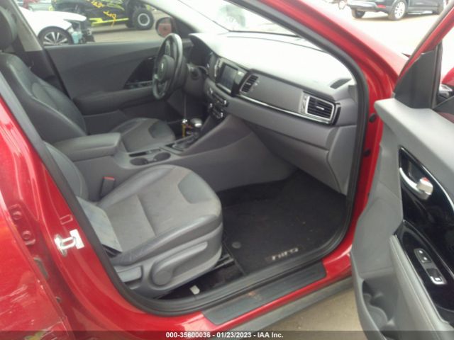KNDCC3LC1H5068334 KIA NIRO EX