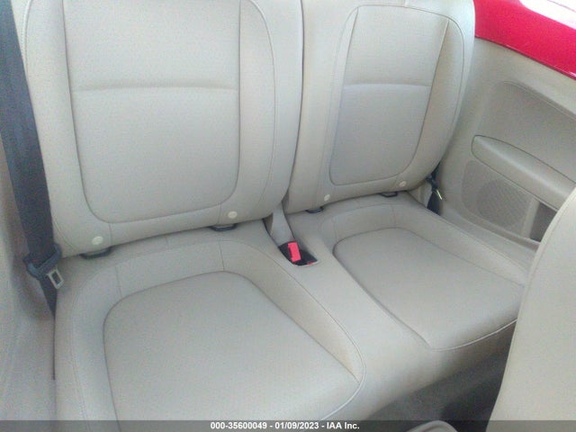 2015 Volkswagen Beetle, VIN: 3VWH07AT1FM604034