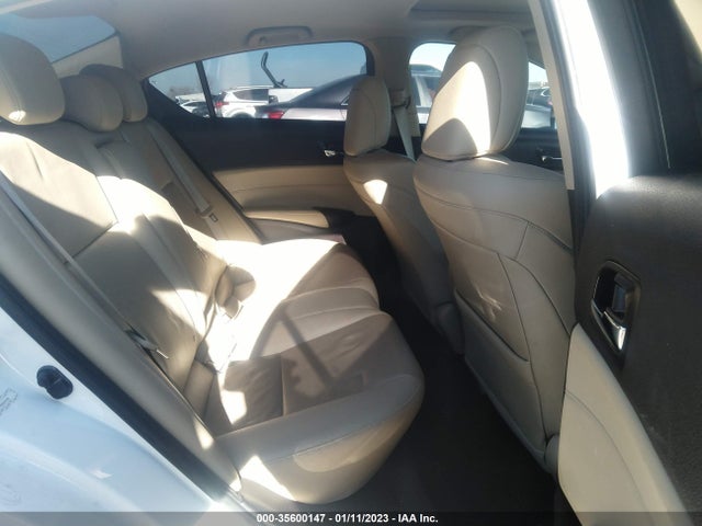 Acura Ilx W 2016 19UDE2F76GA022156 Image 8