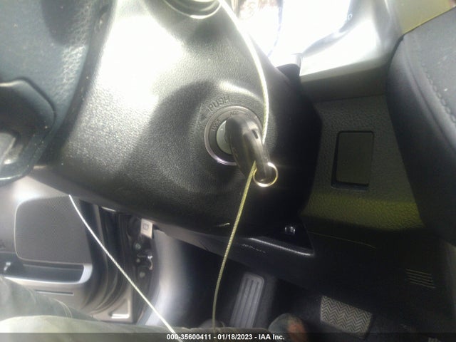 Toyota RAV4 2018 JTMZFREV0JJ742540 Image 41