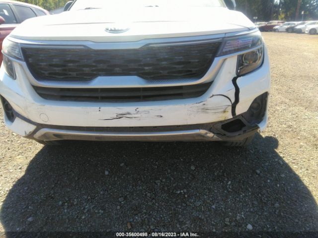 KNDEUCAAXM7115625 KIA SELTOS S