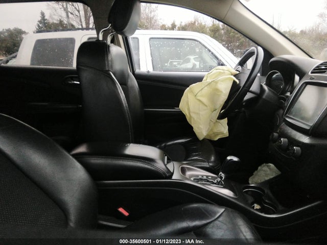 2018 Dodge Journey, VIN: 3C4PDCGG2JT215892