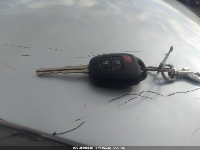 2015 Toyota Prius, VIN: JTDKDTB31F1099131