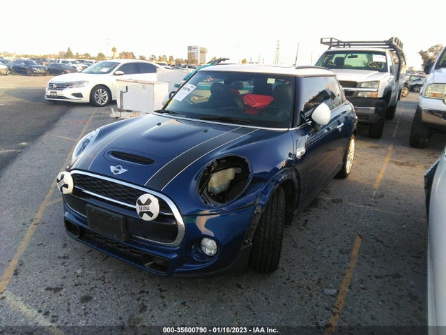 Mini COOPER HARDTOP 2015 WMWXP7C58F2A41970 Image 2