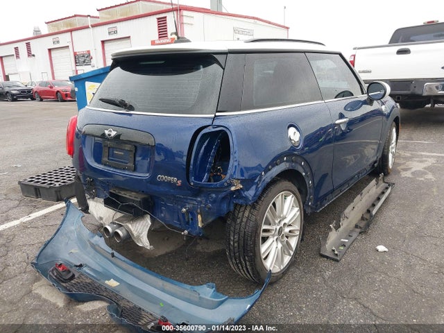 Mini COOPER HARDTOP 2015 WMWXP7C58F2A41970 Image 4