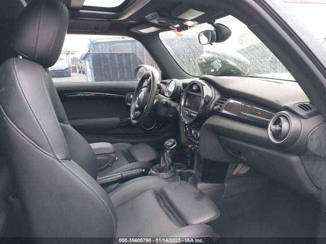 Mini COOPER HARDTOP 2015 WMWXP7C58F2A41970 Image 5