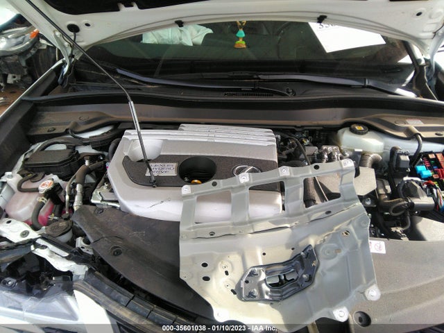 2022 Lexus UX, VIN: JTHE9JBH2N2055368