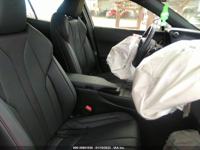2022 Lexus UX, VIN: JTHE9JBH2N2055368