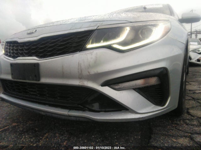 2020 Kia Optima, VIN: 5XXGT4L38LG402578