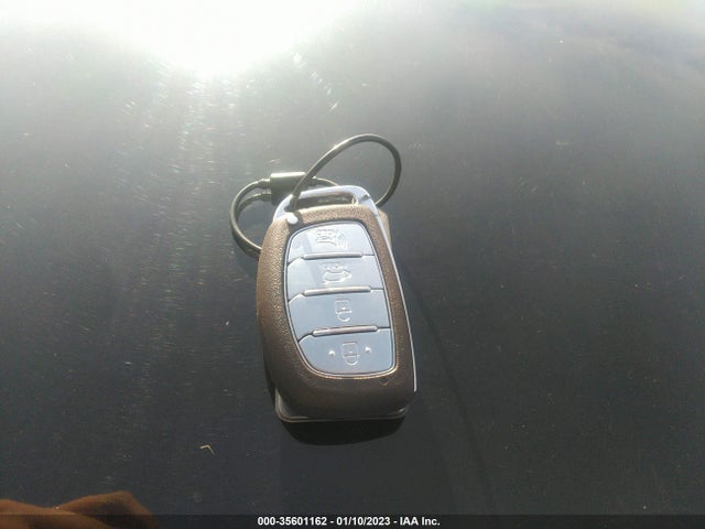 2020 Hyundai Ioniq, VIN: KMHC65LC5LU242323