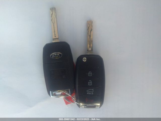 KNDJP3A55H7504428 KIA SOUL +