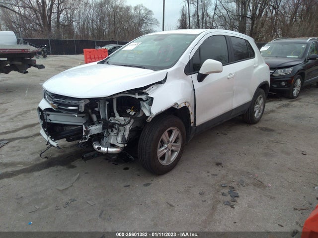 Chevrolet TRAX LS 2021 KL7CJNSM5MB376529 Image 2