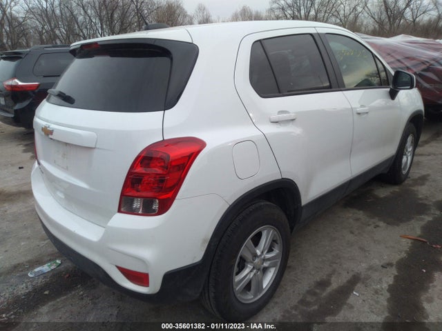 Chevrolet TRAX LS 2021 KL7CJNSM5MB376529 Image 4