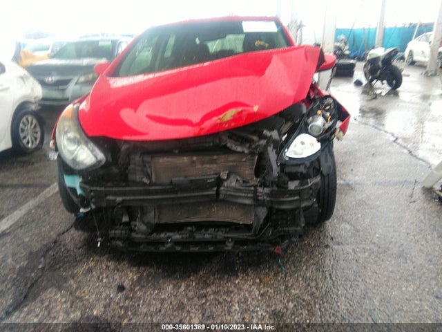 2013 HYUNDAI ELANTRA GT VIN: KMHD35LE9DU092071