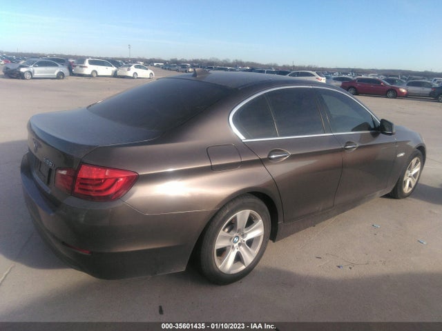 BMW 5 Series 528i 2013 WBAXG5C5XDDY33492 Image 4