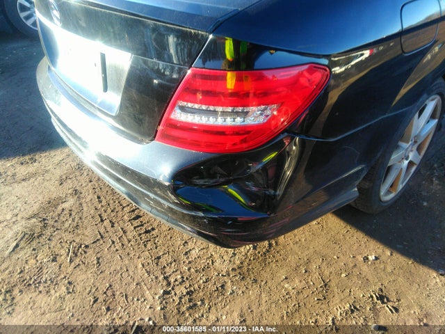 2013 MERCEDES-BENZ C-CLASS C 250 VIN: WDDGJ4HB4DF991009