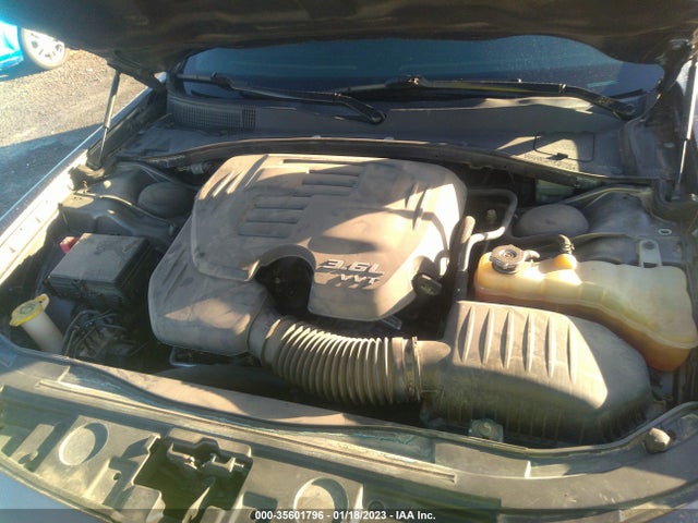 Chrysler 300 2014 2C3CCAAG0EH214225 Image 11
