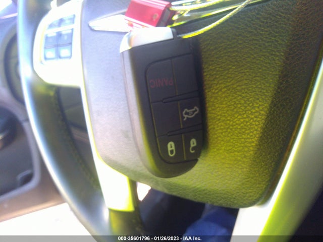Chrysler 300 2014 2C3CCAAG0EH214225 Image 3