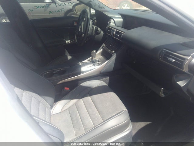 Lexus IS 2020 JTHGZ1B23L5036764 Image 5