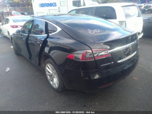 2018 Tesla Model S, VIN: 5YJSA1E26JF280807
