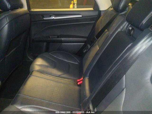 2019 Ford Fusion, VIN: 3FA6P0SU0KR228059