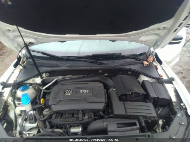 1VWBT7A34FC014845 Volkswagen Passat 1.8t Sport