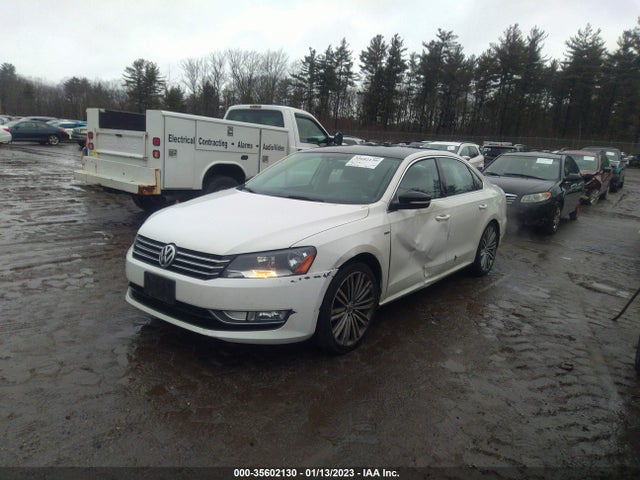 1VWBT7A34FC014845 Volkswagen Passat 1.8t Sport